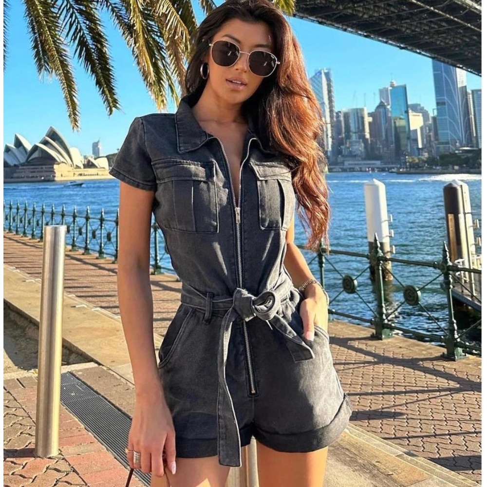 White Fox Washed Black Denim Short Sleeve Utility Romper Zip Front‎ Belted XS
